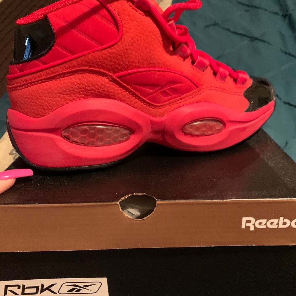 Brand New Reebok’s - Picture 2 of 3
